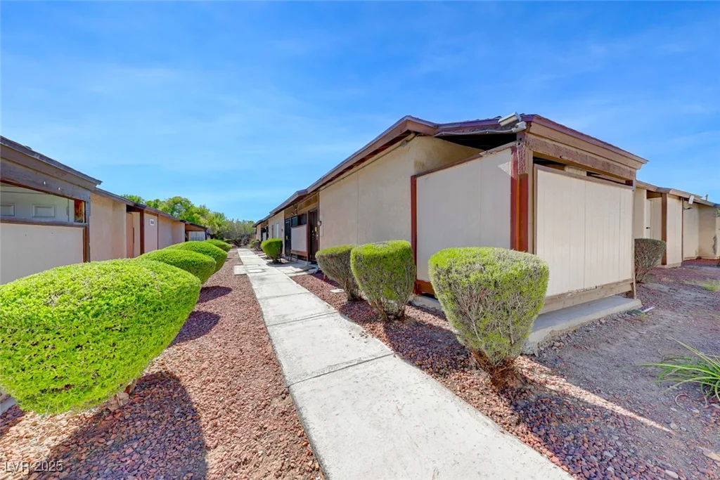 3024 Saint George, North Las Vegas, NV 89030