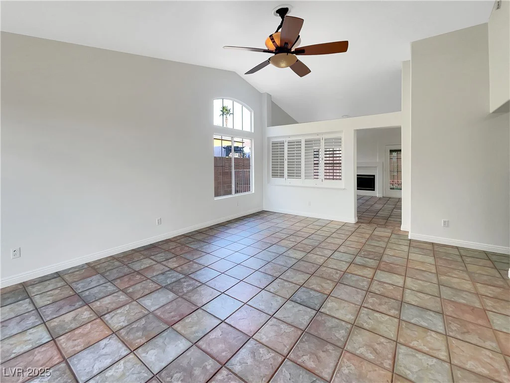 6108 Autumn Rose, Las Vegas, NV 89142