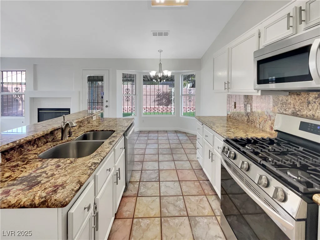 6108 Autumn Rose, Las Vegas, NV 89142