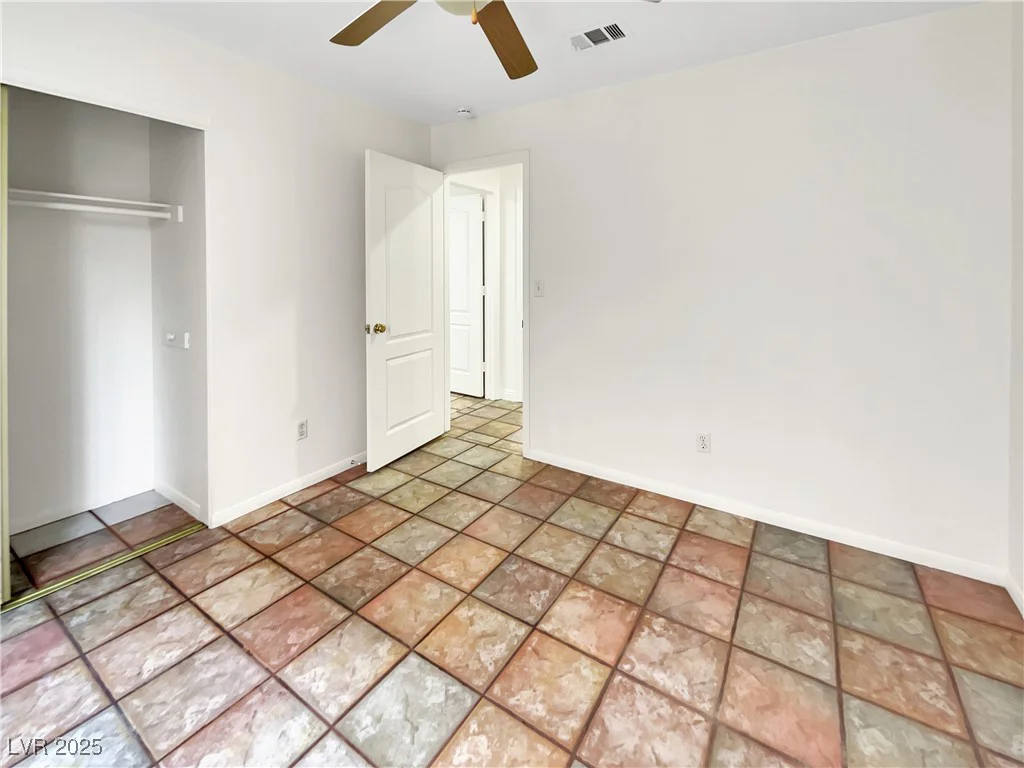 6108 Autumn Rose, Las Vegas, NV 89142
