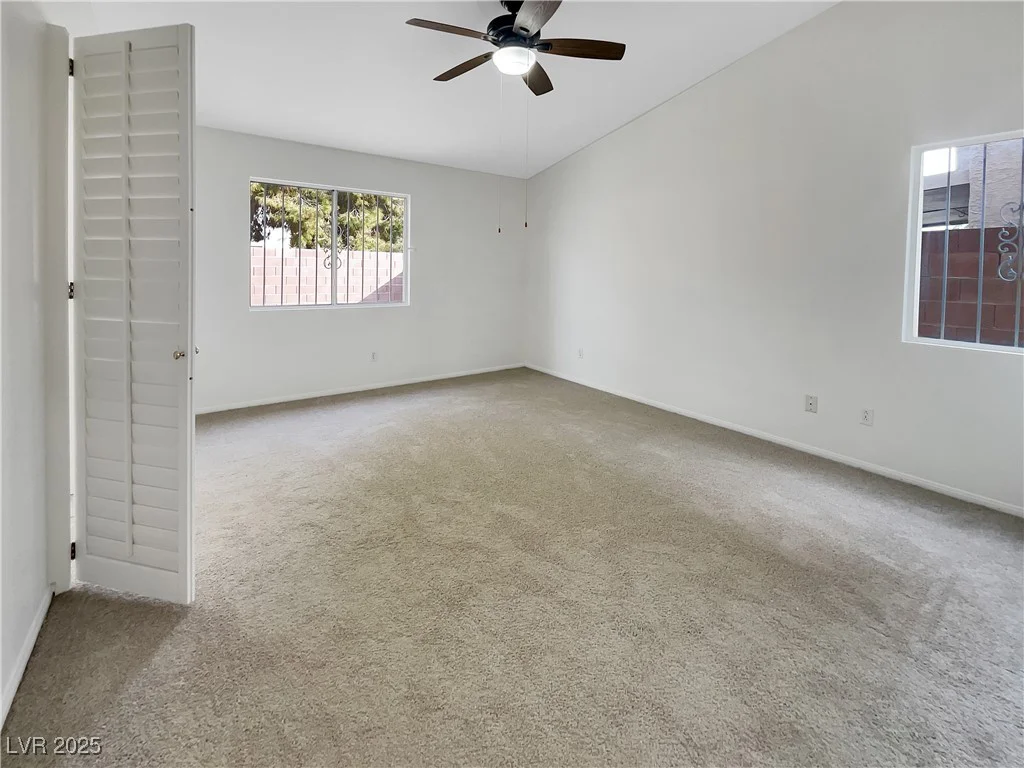 6108 Autumn Rose, Las Vegas, NV 89142