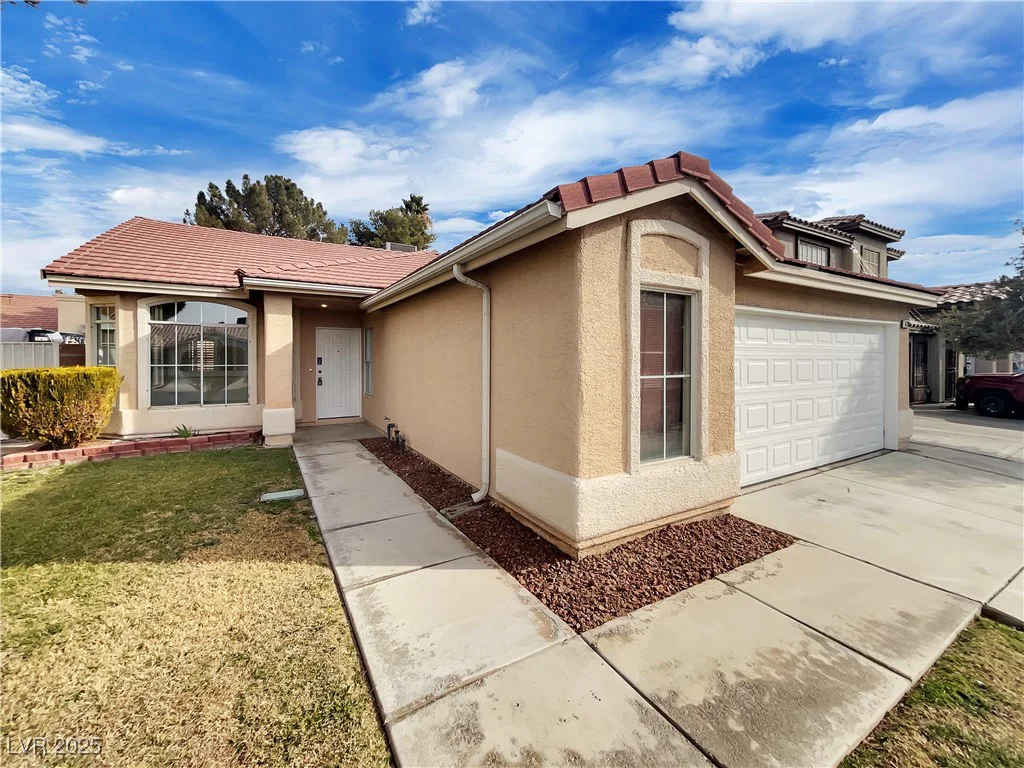 6108 Autumn Rose, Las Vegas, NV 89142