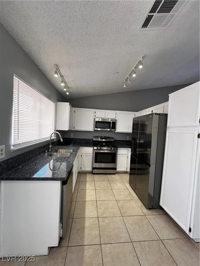 4438 Galore, Las Vegas, NV 89115