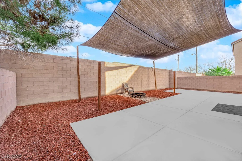 2314 Rock Slide, Las Vegas, NV 89115