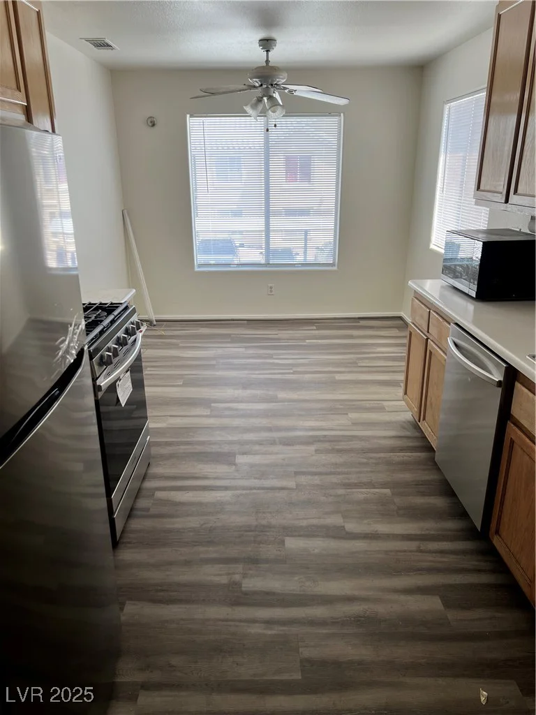1533 Linnbaker, Las Vegas, NV 89110