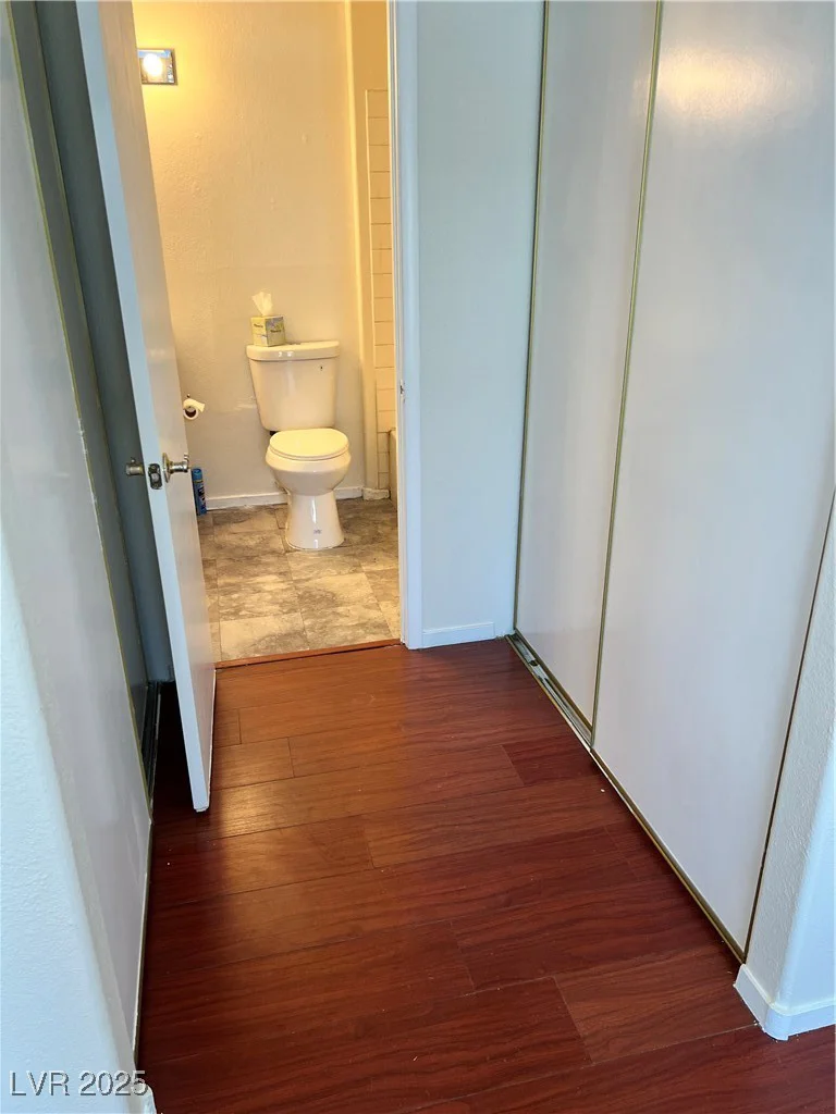 1533 Linnbaker, Las Vegas, NV 89110