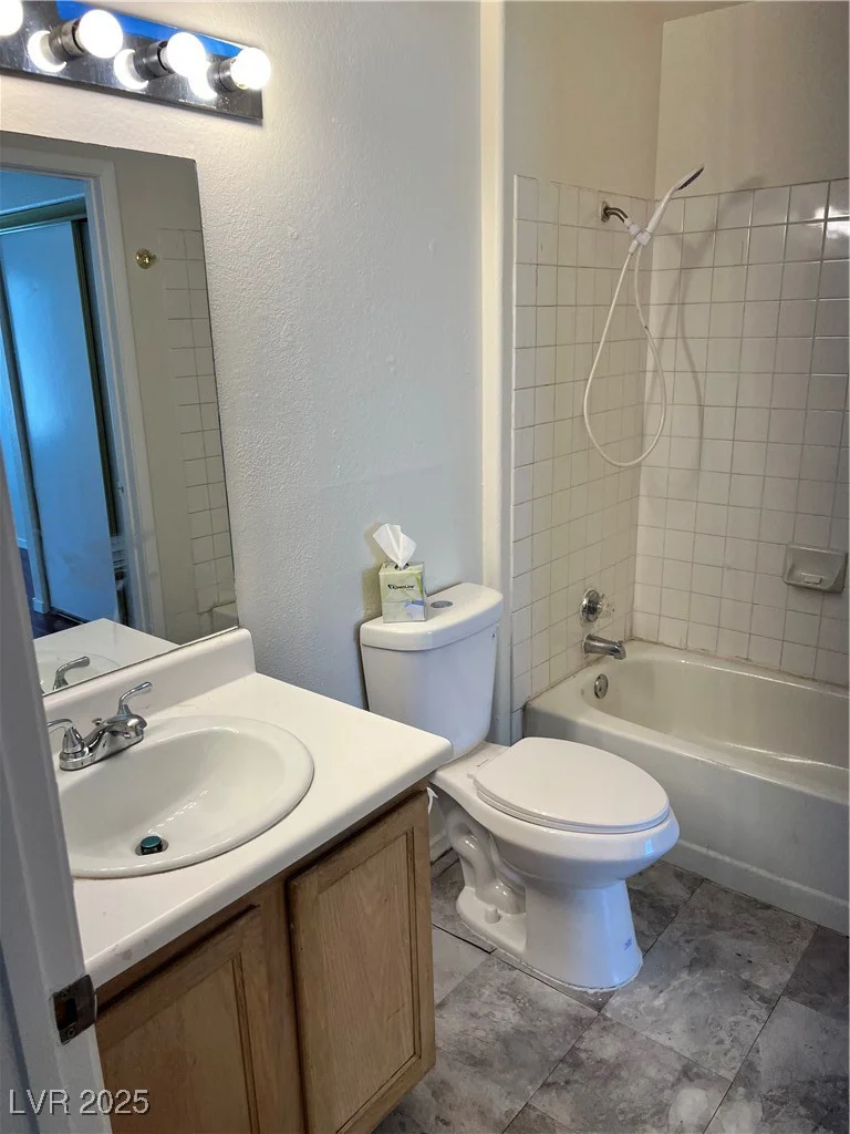1533 Linnbaker, Las Vegas, NV 89110