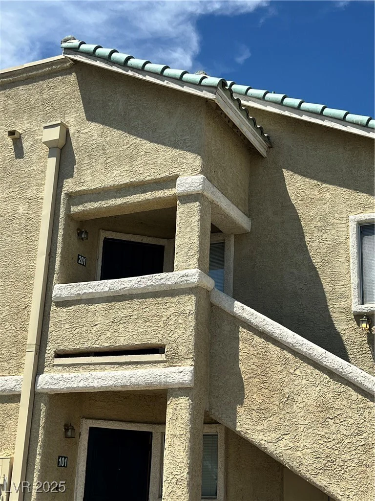 1533 Linnbaker, Las Vegas, NV 89110