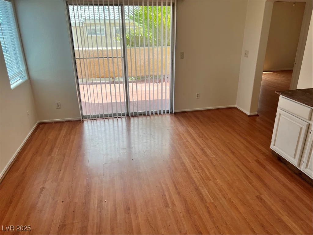 1533 Linnbaker, Las Vegas, NV 89110