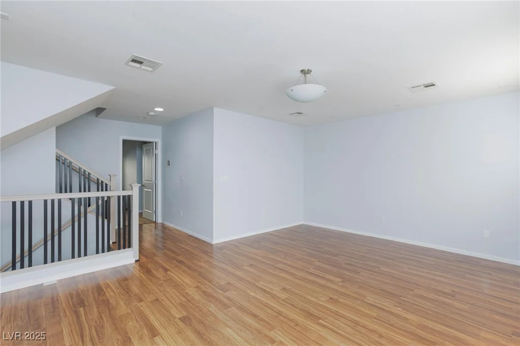 9378 Hilgard, Las Vegas, NV 89178