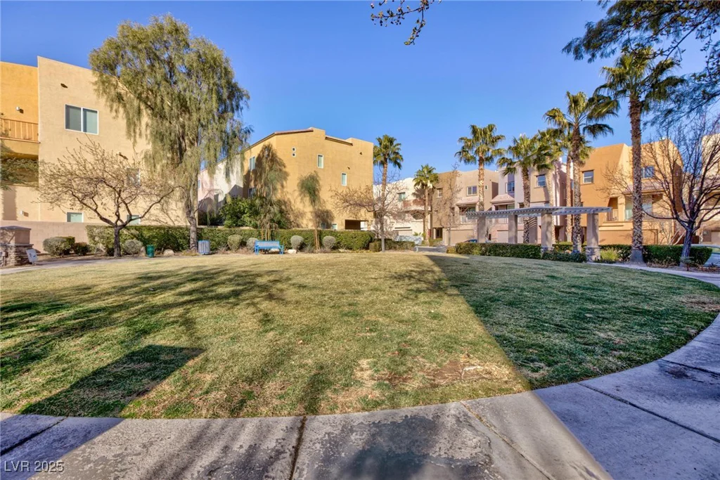 9378 Hilgard, Las Vegas, NV 89178
