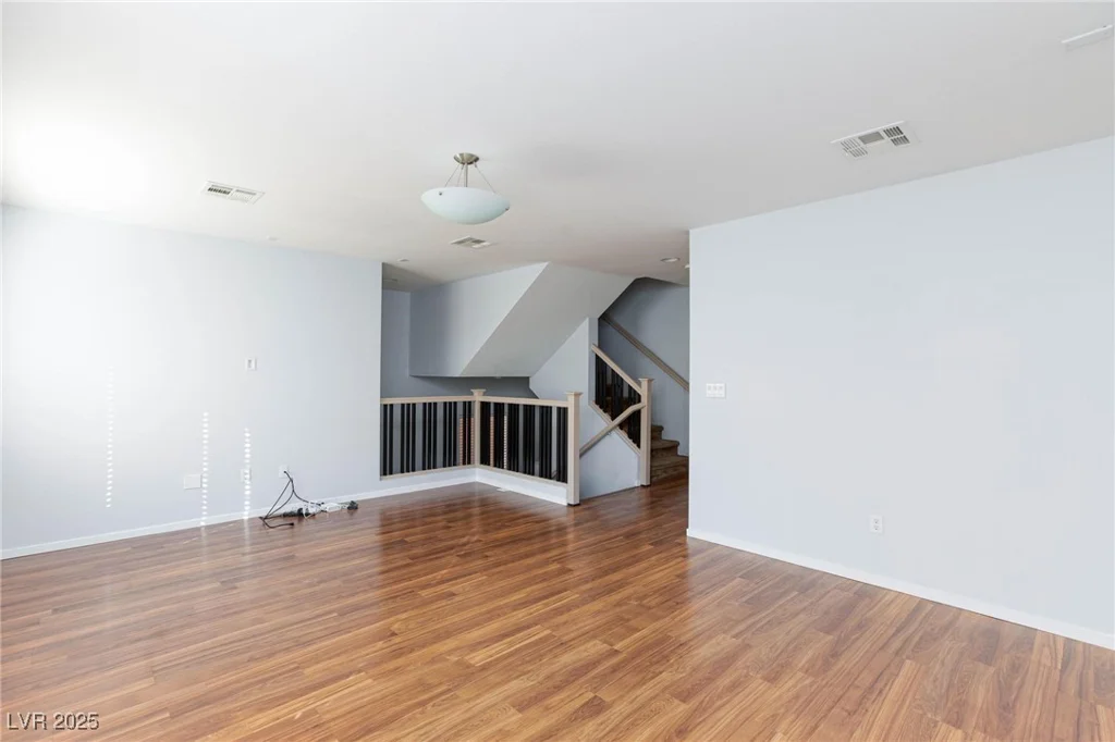 9378 Hilgard, Las Vegas, NV 89178