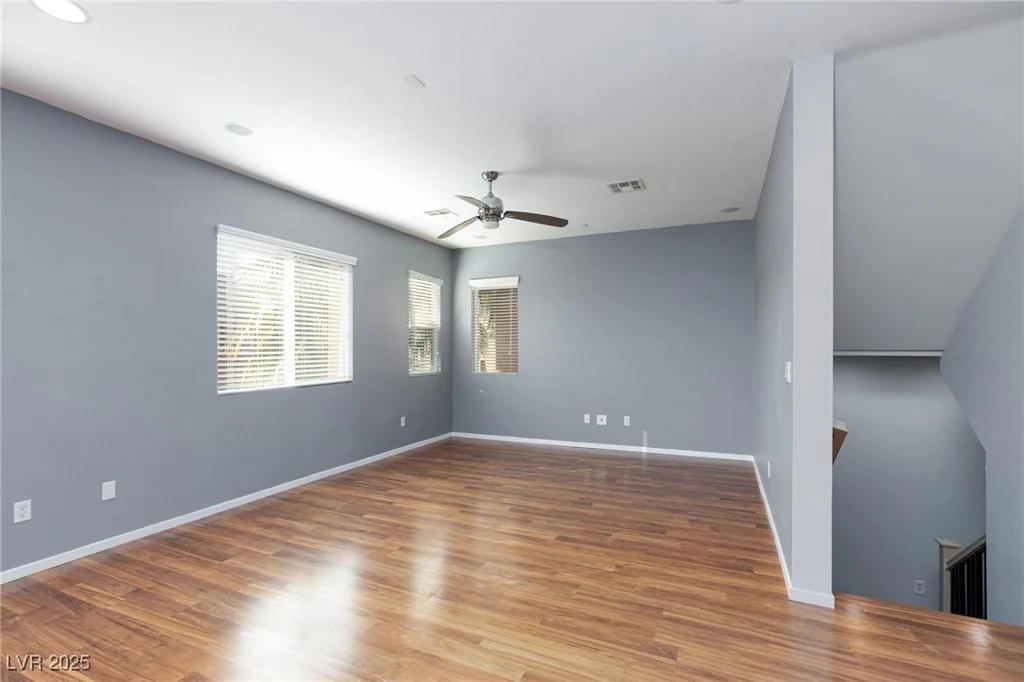 9378 Hilgard, Las Vegas, NV 89178