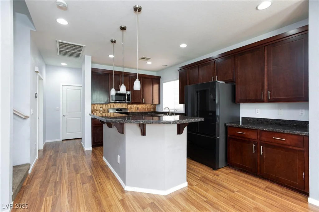 9378 Hilgard, Las Vegas, NV 89178