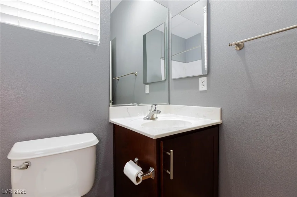 9378 Hilgard, Las Vegas, NV 89178