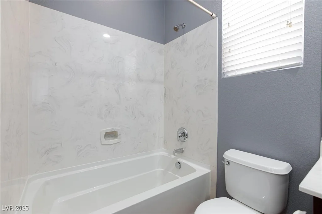 9378 Hilgard, Las Vegas, NV 89178