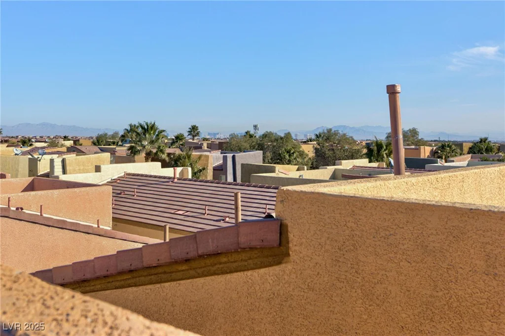 9378 Hilgard, Las Vegas, NV 89178