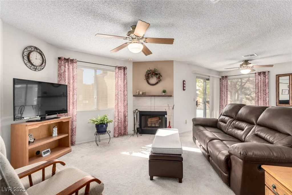 6885 Tamarus, Las Vegas, NV 89119
