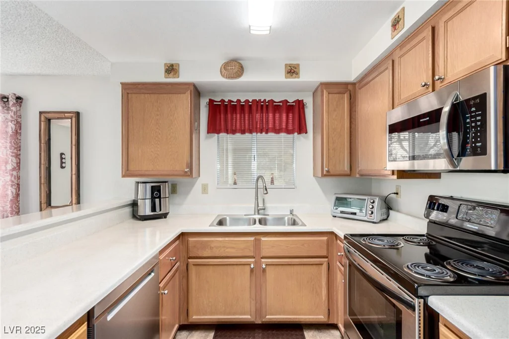 6885 Tamarus, Las Vegas, NV 89119