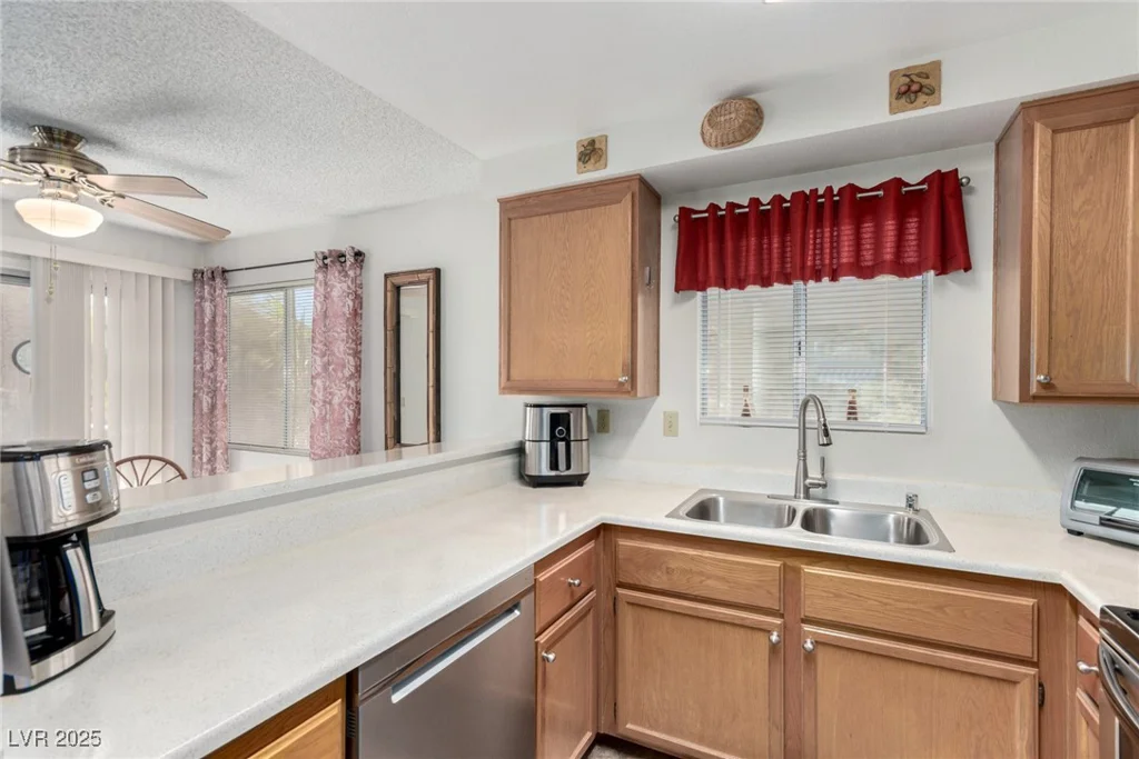 6885 Tamarus, Las Vegas, NV 89119