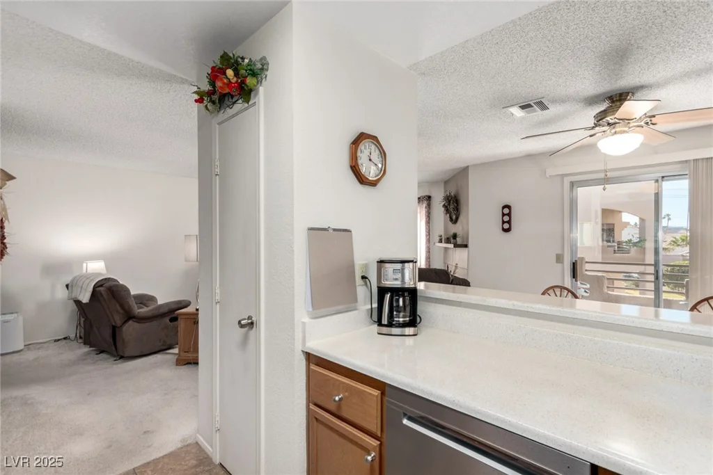 6885 Tamarus, Las Vegas, NV 89119
