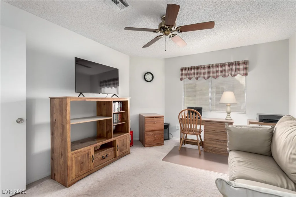 6885 Tamarus, Las Vegas, NV 89119