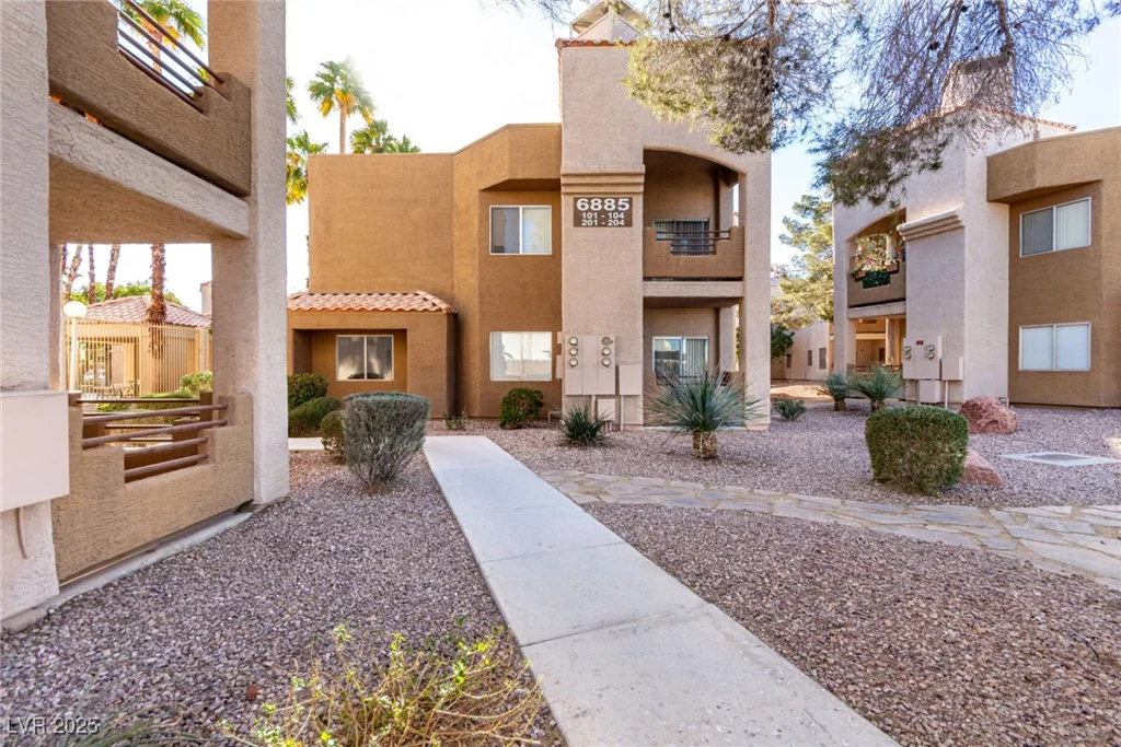 6885 Tamarus, Las Vegas, NV 89119