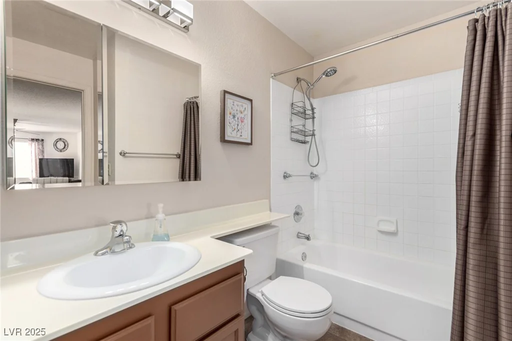 6885 Tamarus, Las Vegas, NV 89119