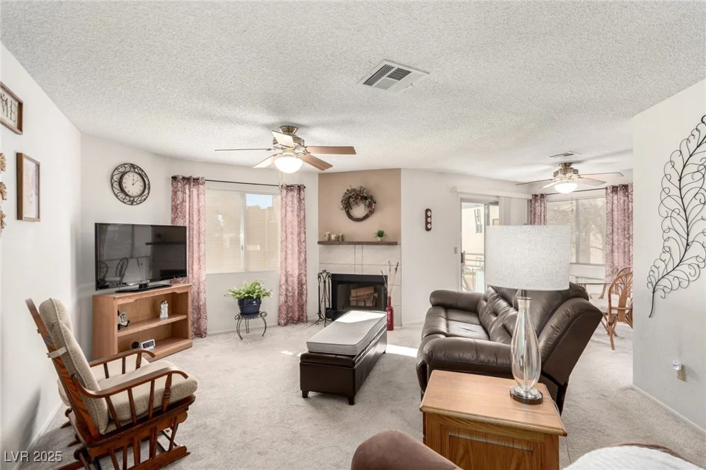 6885 Tamarus, Las Vegas, NV 89119