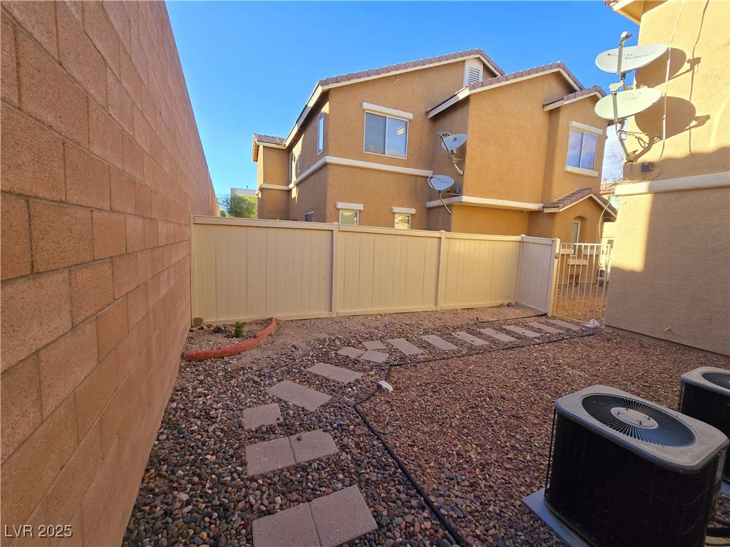 11998 Camden Brook, Las Vegas, NV 89183