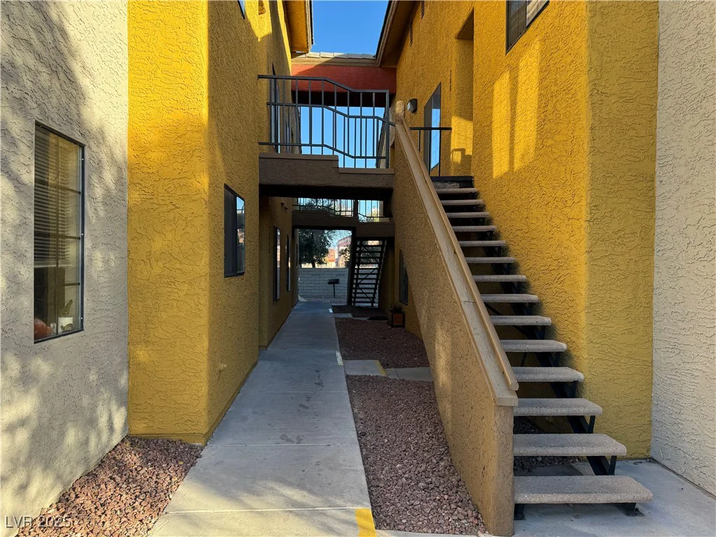 2700 Rainbow, Las Vegas, NV 89108