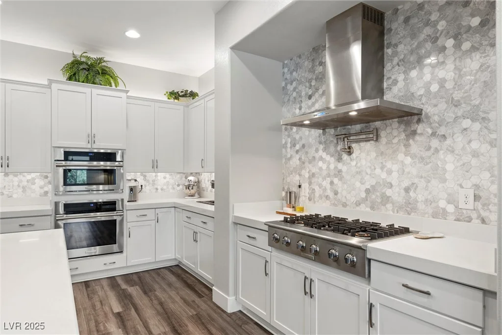 286 Chartan, Las Vegas, NV 89183