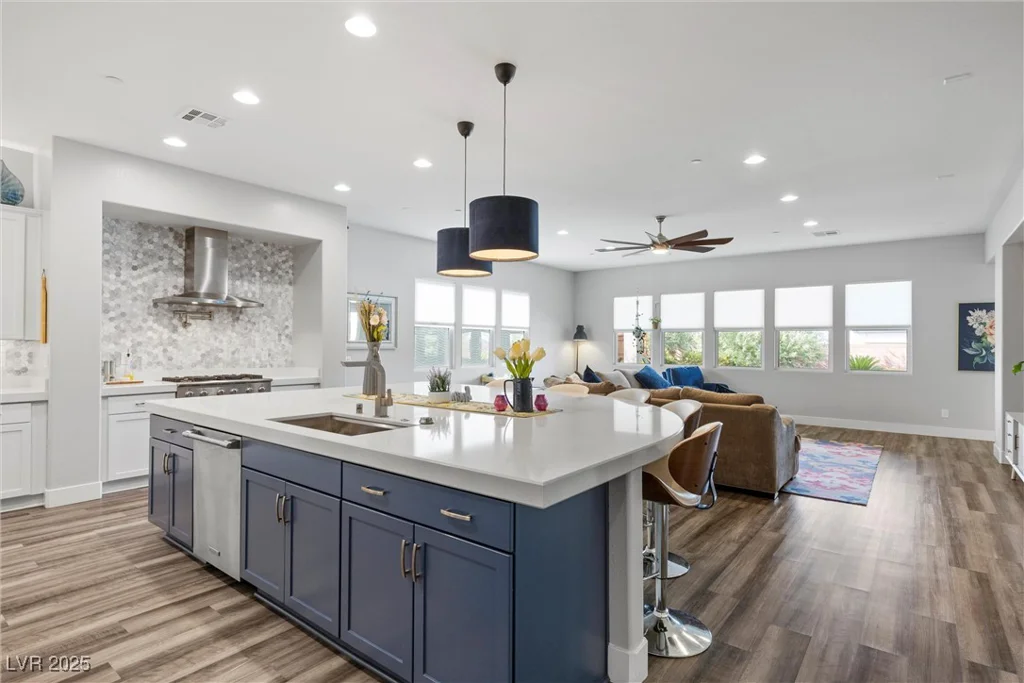 286 Chartan, Las Vegas, NV 89183