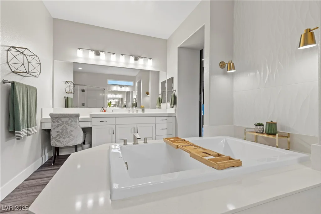 286 Chartan, Las Vegas, NV 89183