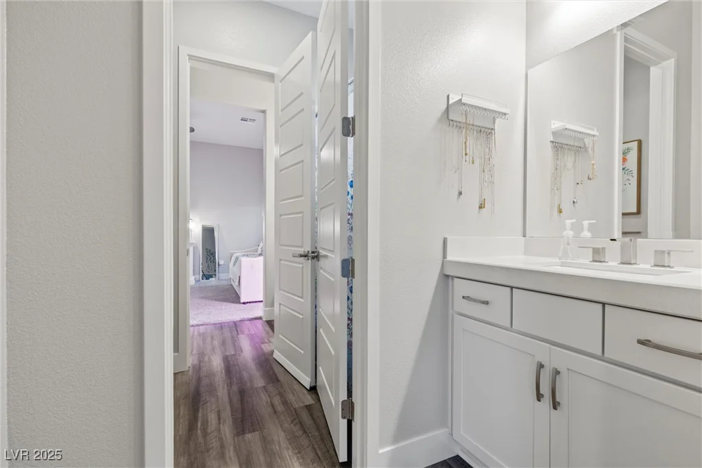 286 Chartan, Las Vegas, NV 89183