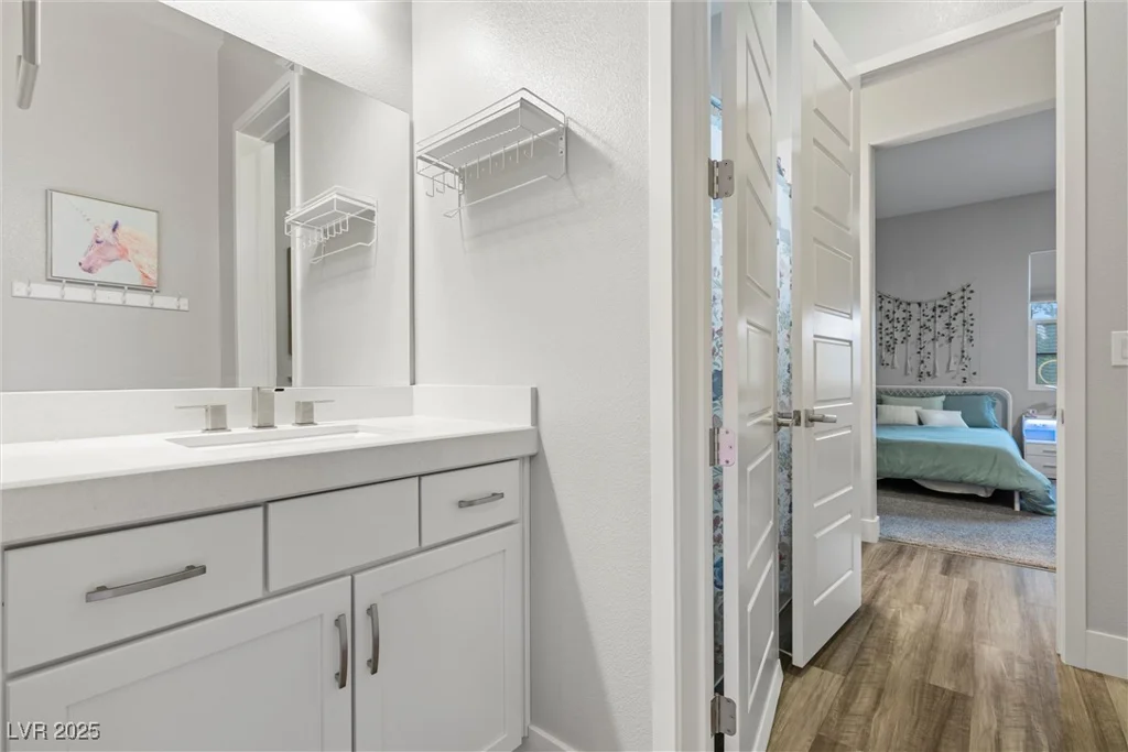 286 Chartan, Las Vegas, NV 89183