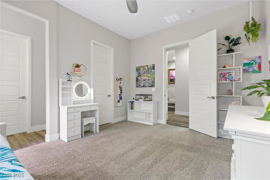 286 Chartan, Las Vegas, NV 89183