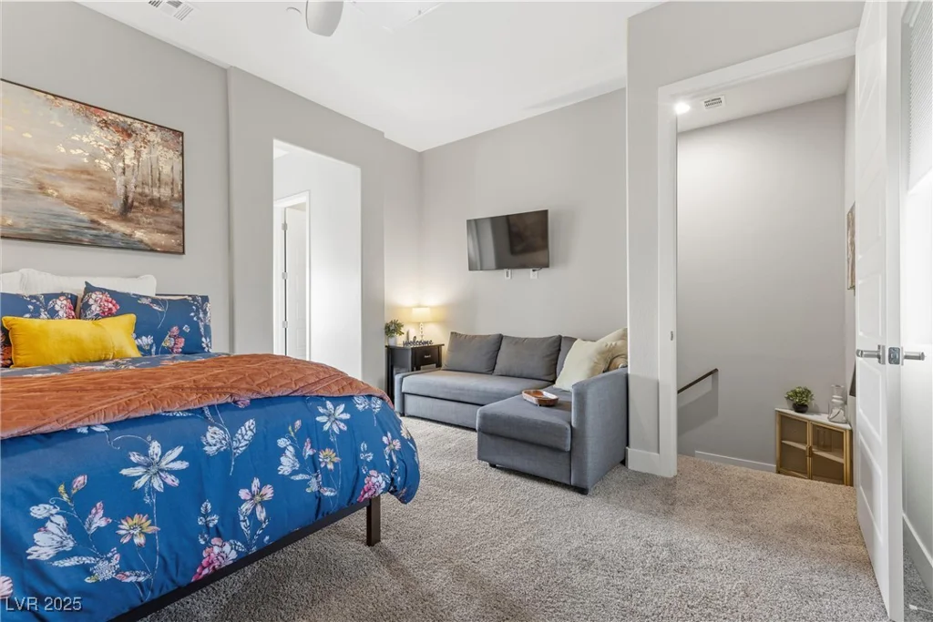 286 Chartan, Las Vegas, NV 89183