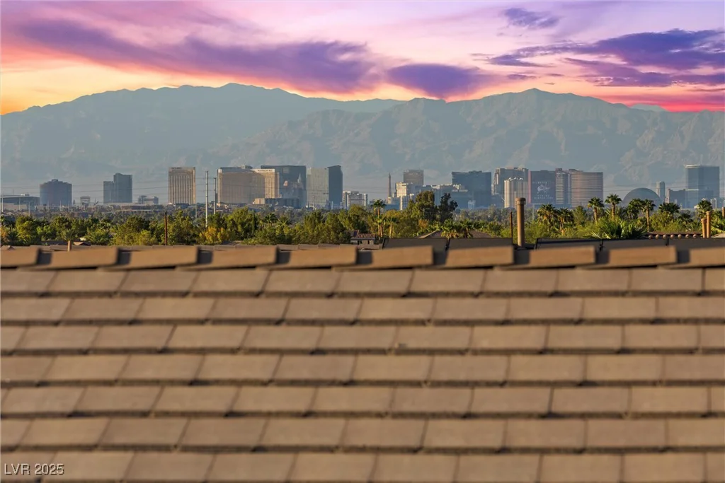 286 Chartan, Las Vegas, NV 89183