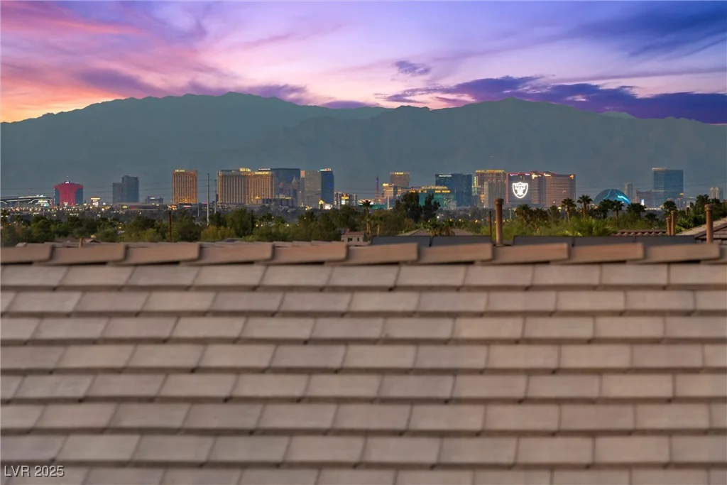 286 Chartan, Las Vegas, NV 89183