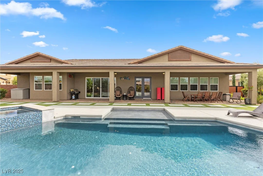 286 Chartan, Las Vegas, NV 89183