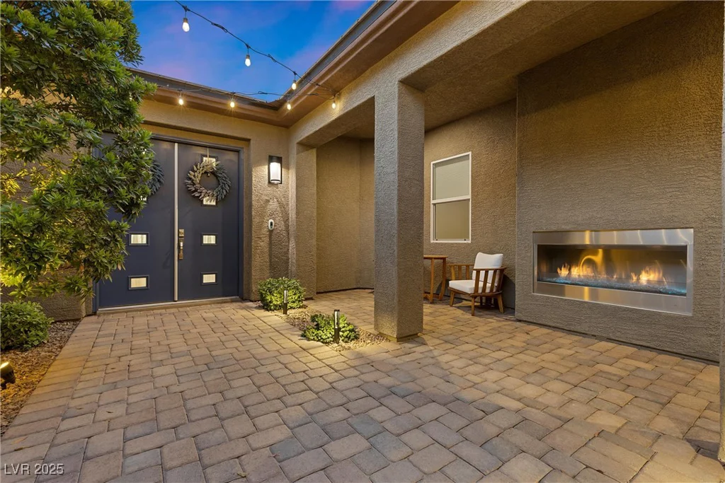 286 Chartan, Las Vegas, NV 89183