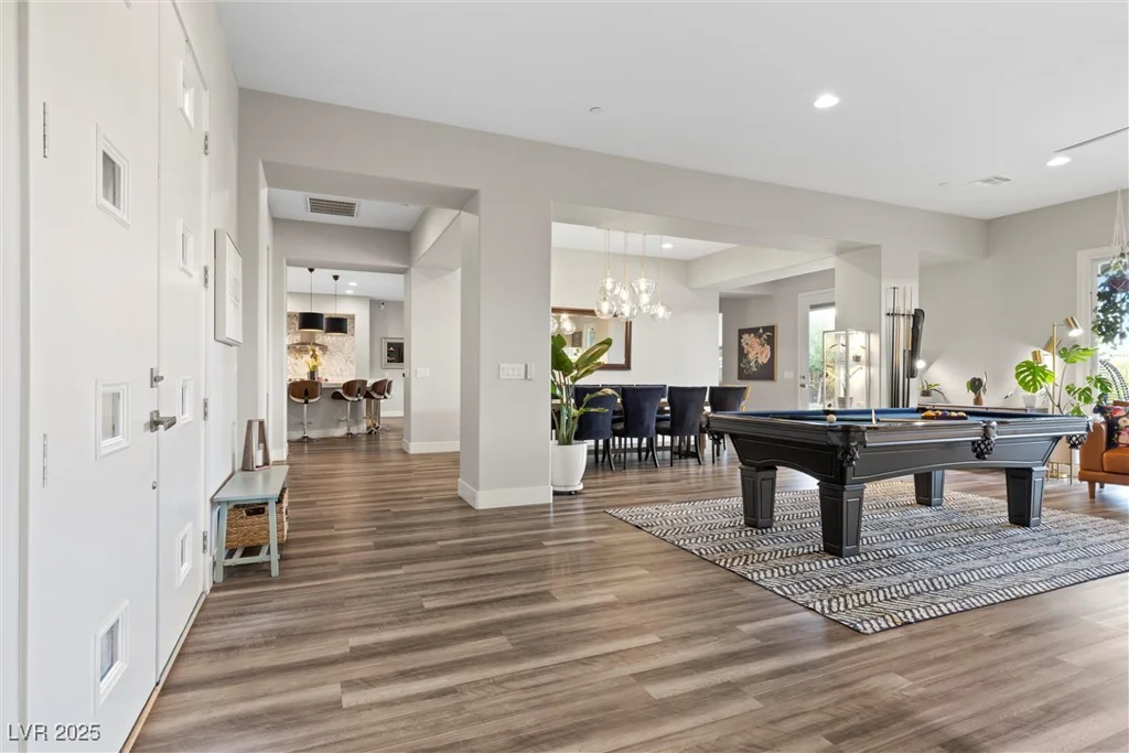 286 Chartan, Las Vegas, NV 89183
