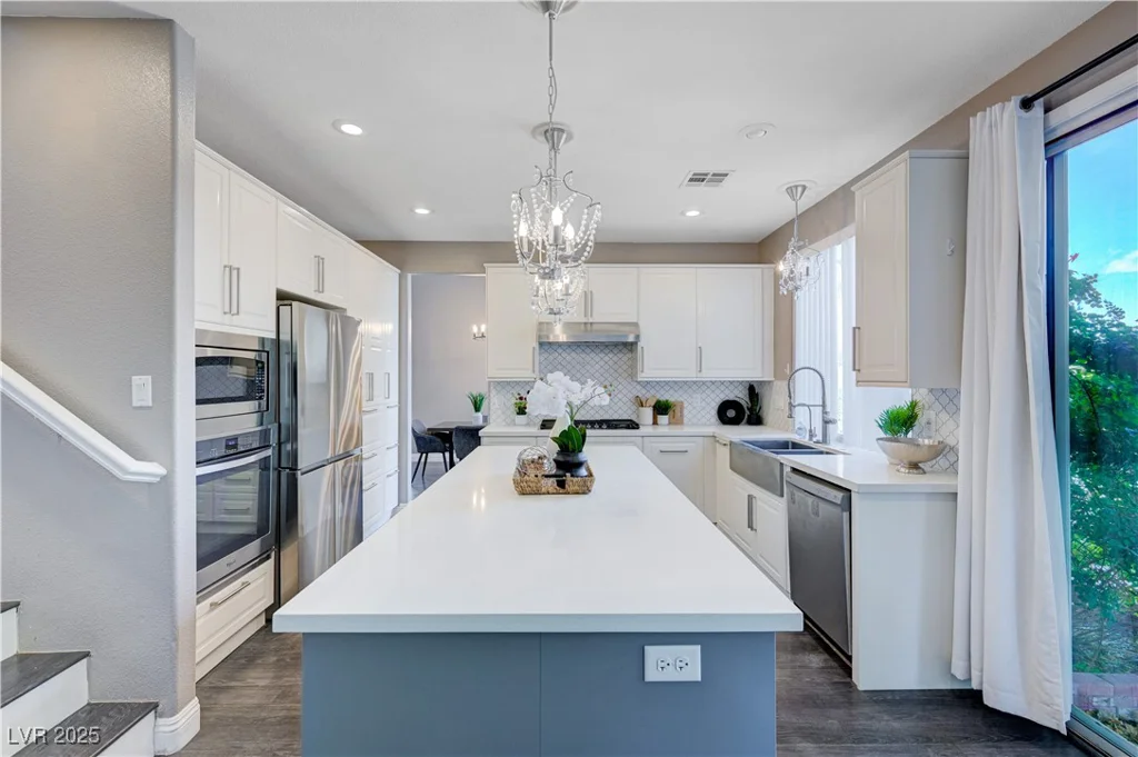 1374 Coppelia, Henderson, NV 89052