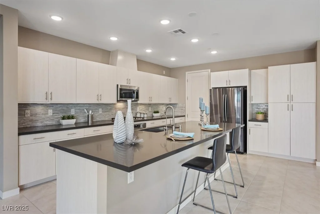 4303 Sunrise Flats, Las Vegas, NV 89135