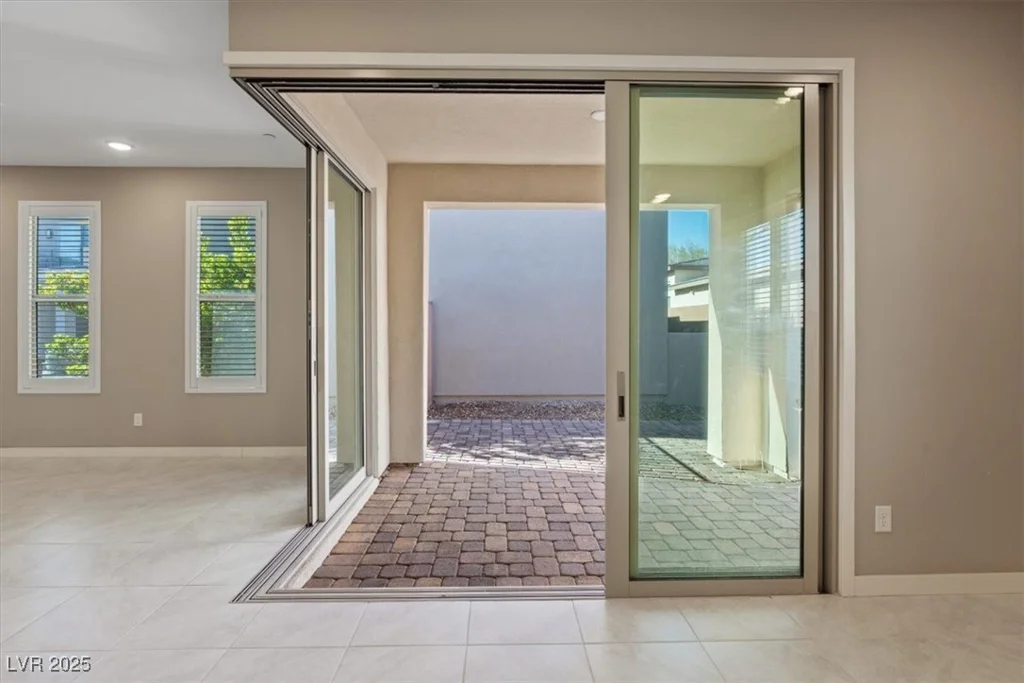 4303 Sunrise Flats, Las Vegas, NV 89135