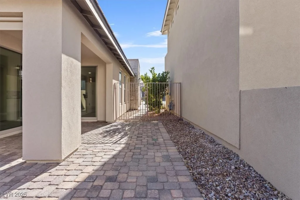 4303 Sunrise Flats, Las Vegas, NV 89135