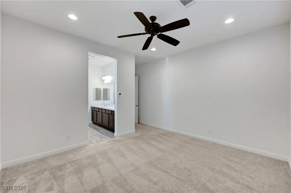 395 Nine Mile Creek, Las Vegas, NV 89138