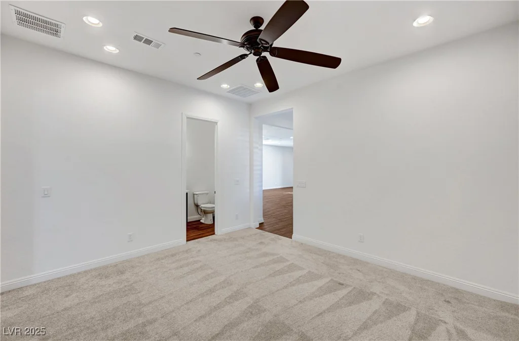 395 Nine Mile Creek, Las Vegas, NV 89138