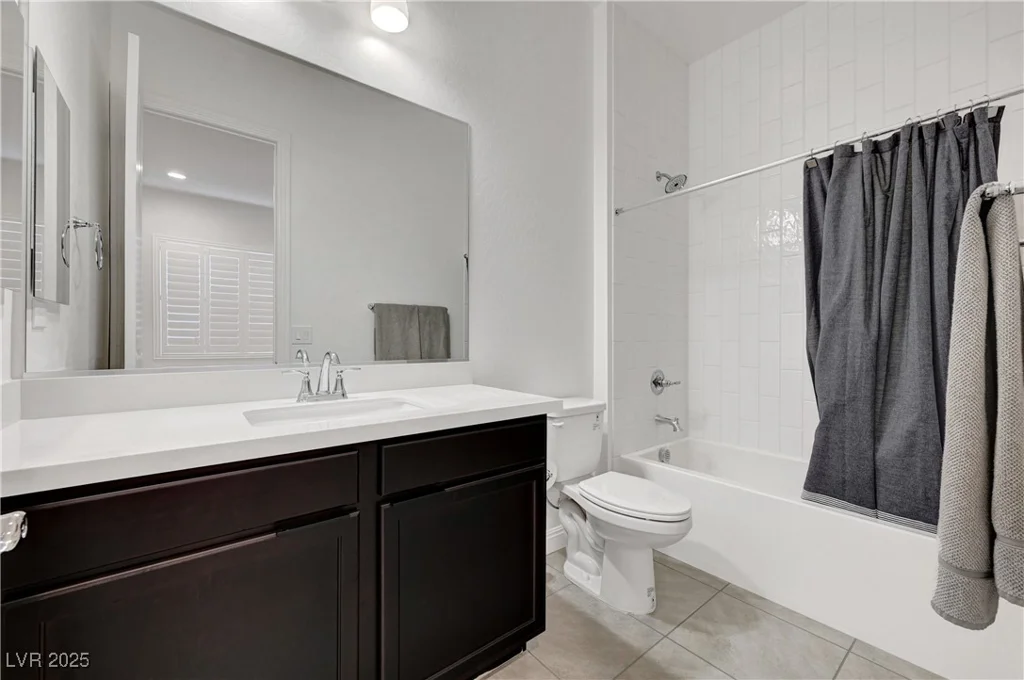 395 Nine Mile Creek, Las Vegas, NV 89138